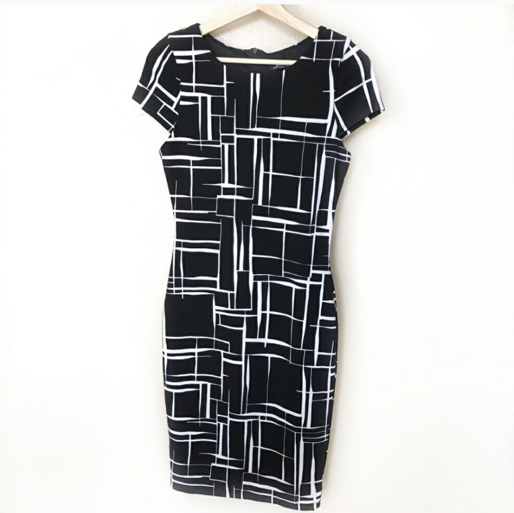 Lulus | Black White Cap Sleeve Dress - CM offer